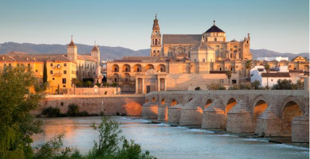 Qué ver en Córdoba (España): imperdibles y consejos - Acróbata del Camino