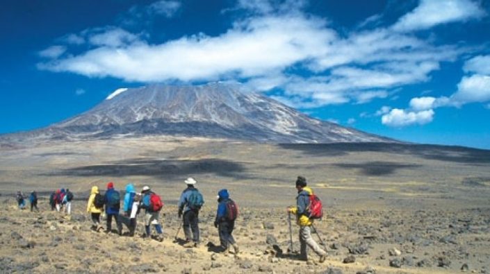 trekking en ruta marangu kilimanjaro