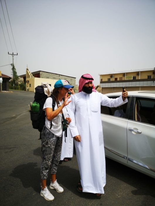 Viajar a Arabia Saudita siendo mujer - Aeropuerto Jeddah Rey Abdulaziz Int (JED) y escalas - Arabia