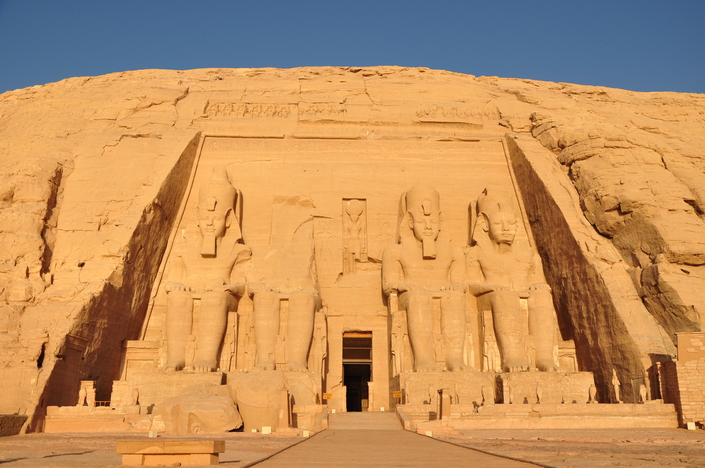 abu simbel templo en egipto