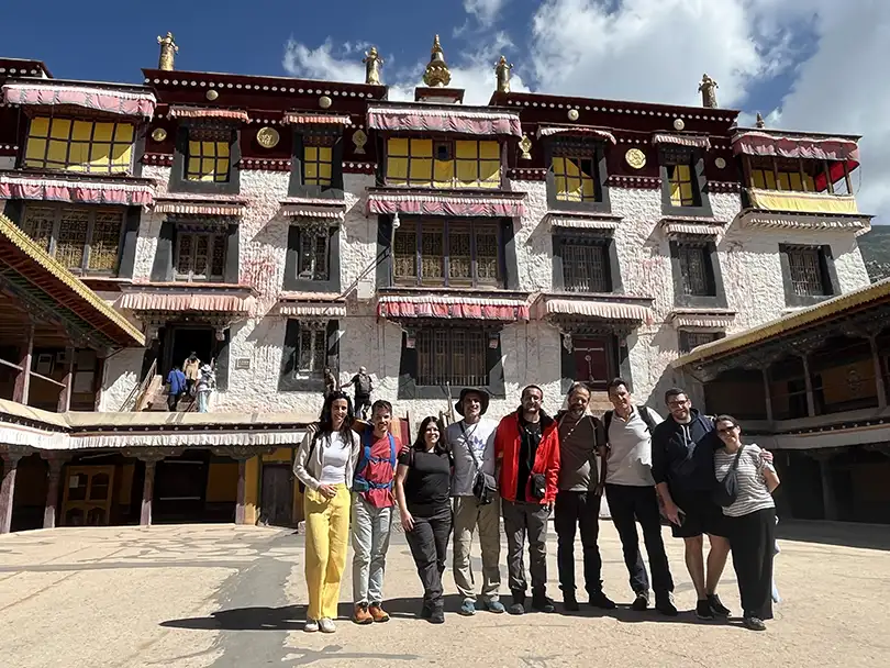  visitar monasterios tibetanos