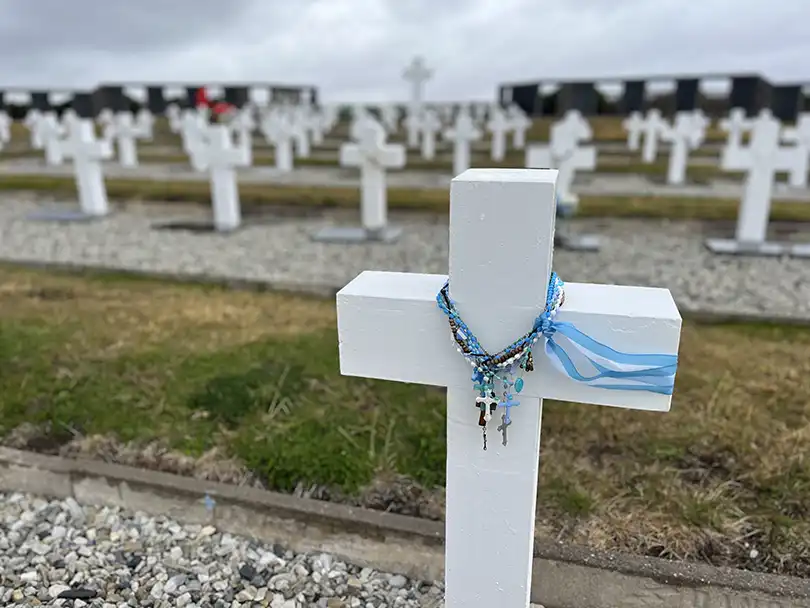 cementerio argentino en malvinas